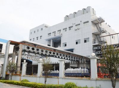 聚合生產(chǎn)樓